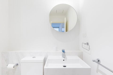 Amazing Location 1BR Apartment In Melbourne CBD - Holiday Great Ocean Road 3