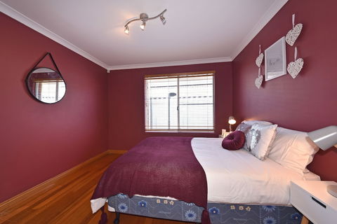 Redcliff Home Close To City & Airport - Holiday Great Ocean Road 0