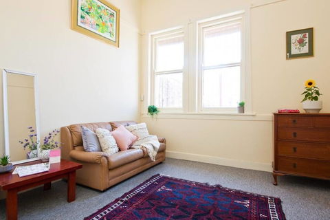 WB319 Chatswood Charmer Roomy 3 Bed Apartment - Holiday Great Ocean Road 3