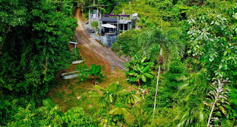 Earthship Daintree - Holiday Great Ocean Road 6