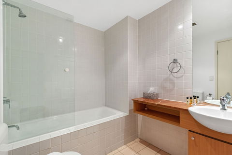 Resort Style 2 Bdrm In Homebush With Bay View - Holiday Great Ocean Road 6