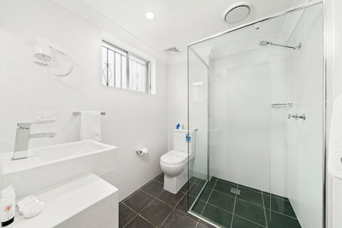 WM Hotel Bankstown - Holiday Great Ocean Road 4