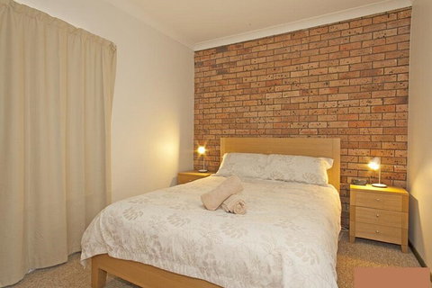 Banksia Sawtell NSW - Holiday Great Ocean Road 1