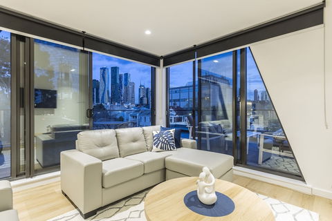Q Squared Serviced Apartments - Holiday Great Ocean Road 3