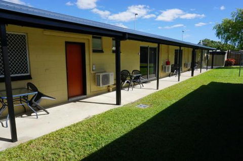 YAL Cairns A Motel That Makes A Difference - Holiday Great Ocean Road 6