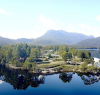 Tullah Lakeside Lodge