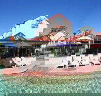 Nelson Bay Breeze Holiday Apartments - Holiday Great Ocean Road