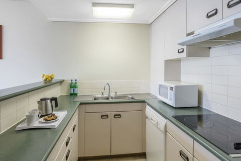 Waldorf Sydney Serviced Apartments - Holiday Great Ocean Road 6