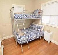 Just Renovated 2BR Cottage in Heart of Wentworth - Holiday Great Ocean Road