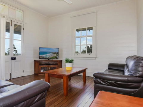 Yamba Pilot Cottage 2 Pets Welcome Close To Beach - Holiday Great Ocean Road 3