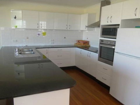 Ultimate Beach House 19a Graham Street Views Peace & Quiet - Holiday Great Ocean Road 5