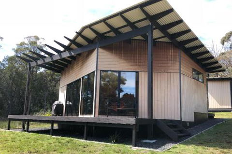 BAY Of FIRES ECO HUT Off Grid Experience At Binalong Bay - Holiday Great Ocean Road 2