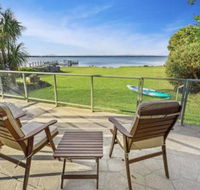 Eagle Point Getaway Waterfront Serenity