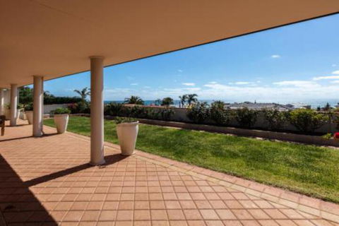 Maidstone Executive Residence - Holiday Great Ocean Road 3
