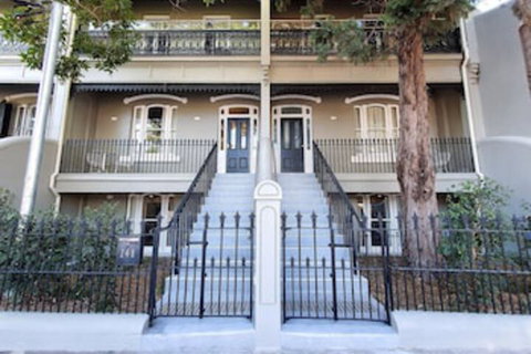 UKO Paddington - Holiday Great Ocean Road 0