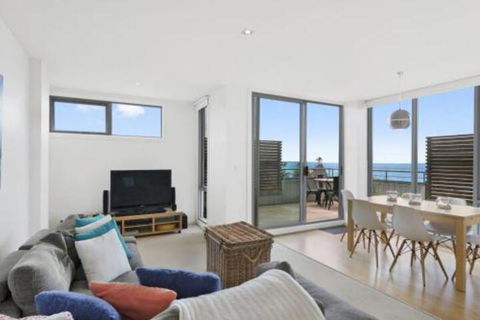 POINT GREY APARTMENT 2 Ocean VIews With Wifi - Holiday Great Ocean Road 2