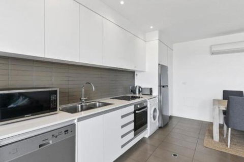 WATERFRONT SEVEN In The Heart Of Lorne - Holiday Great Ocean Road 4