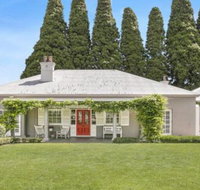 Nattai Lodge house  cottage in beautiful garden - Holiday Great Ocean Road