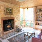 Adelaide Hills Camellia Cottage WiFi - Holiday Great Ocean Road 0