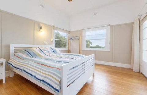 BEACHSIDE GETAWAY DROMANA - Holiday Great Ocean Road 3