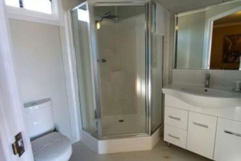 Cornwall House Accommodation - Holiday Great Ocean Road 6