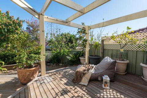 ULTRA SPACIOUS STYLISH HOME In PRESTONS SYDNEY - Holiday Great Ocean Road 5