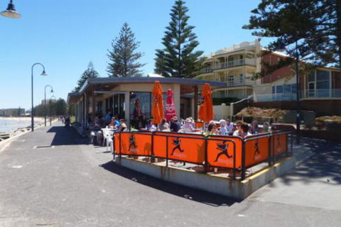 ULTIMA At The Bay Glenelg Absolute Beachfront - Holiday Great Ocean Road 5