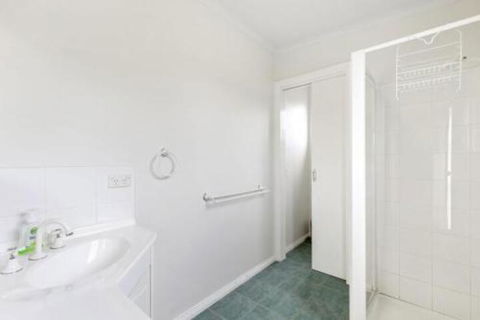 THE BEACH HIVE PET FRIENDLY (OUTSIDE ONLY) INLET SIDE - Holiday Great Ocean Road 5