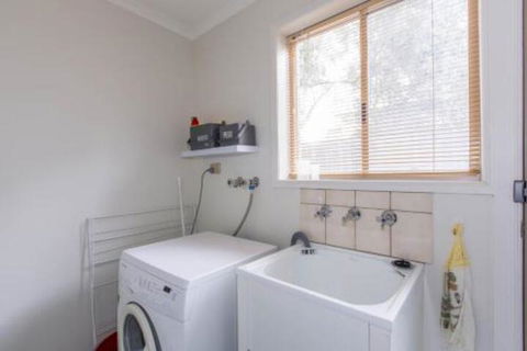 PERFECT On PYMBLE AVE - Holiday Great Ocean Road 4