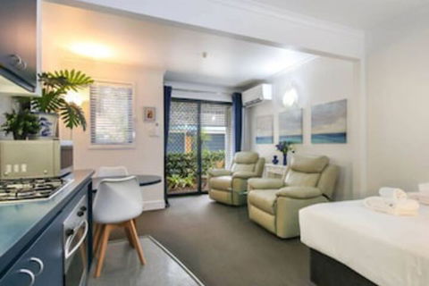 Beautiful Studio In Great Leafy Location - Holiday Great Ocean Road 0