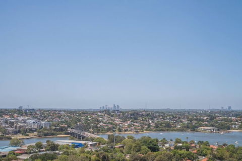 Panoramic Water View APT @rhodes - Holiday Great Ocean Road 1