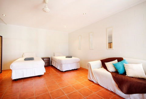 Hideaway Retreat Beach House With Pool - Holiday Great Ocean Road 4