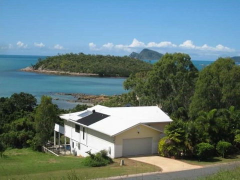 Hideaway Retreat Beach House With Pool - Holiday Great Ocean Road 0