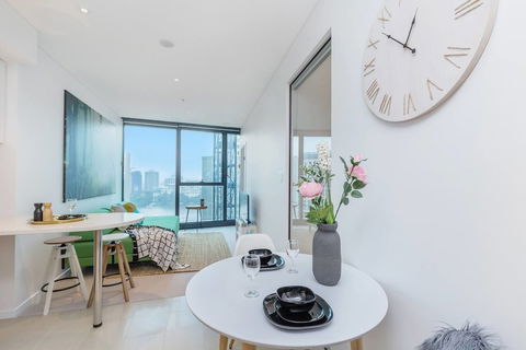 SKY Heart Of BNE City 2bed APT Pool& Gym Qbn222-18 - Holiday Great Ocean Road 6