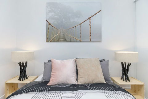 SKY Heart Of BNE City 2bed APT Pool& Gym Qbn222-18 - Holiday Great Ocean Road 4