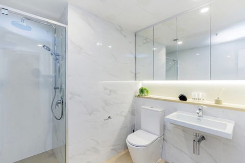 SKY Heart Of BNE City 2bed APT Pool& Gym Qbn222-18 - Holiday Great Ocean Road 5