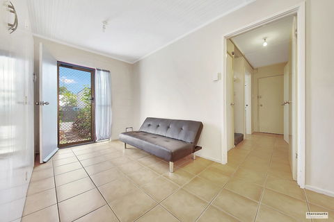 Driftwood On The Beach - Holiday Great Ocean Road 4