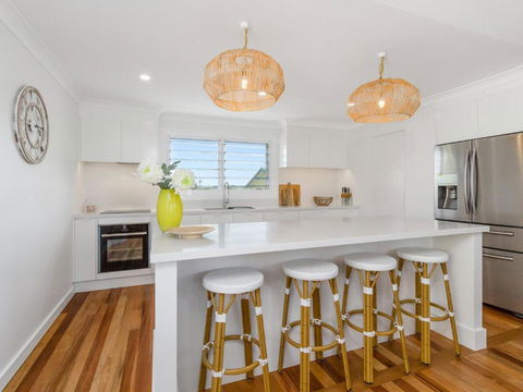 KINGY BEACH HOUSE At 162 - Holiday Great Ocean Road 1