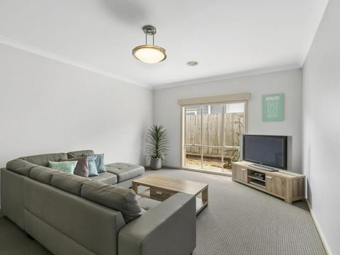 THE LOCH SURFSIDE WIFI NETFLIX PET FRIENDLY (OUTSIDE ONLY) - Holiday Great Ocean Road 4