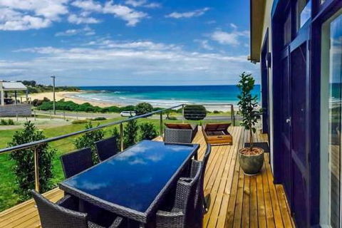 MAVI BEACH HOUSE Beachfront Wifi Views - Holiday Great Ocean Road 1