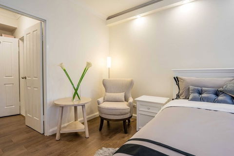 Urban Escape Parramatta - Holiday Great Ocean Road 3