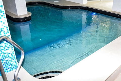 Zenith Ocean Front Apartments - Holiday Great Ocean Road 2