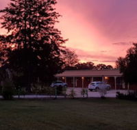 Walkabout Motel