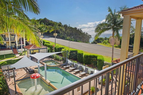 South Pacific Apartments Port Macquarie - Holiday Great Ocean Road 0
