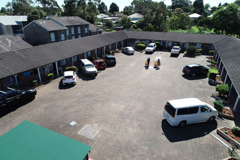 Reign Inn Newcastle - Holiday Great Ocean Road 0