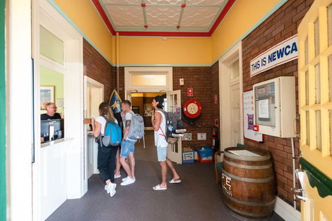 Newcastle Beach YHA - Holiday Great Ocean Road 4