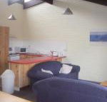 Alpha Centauri 8 Budget Jindabyne Holiday Apartment - Holiday Great Ocean Road