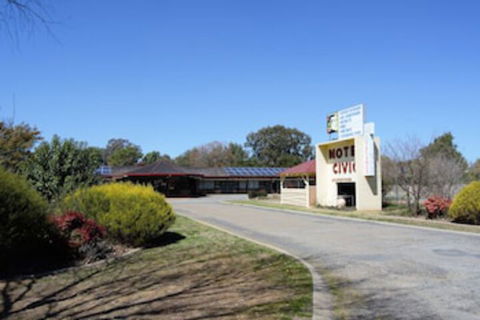 Civic Motor Inn - Holiday Great Ocean Road 0