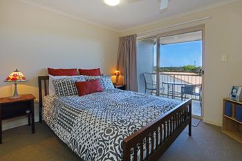 Pacific Royale Holiday Apartment 313 - Holiday Great Ocean Road 6