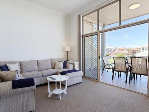 Walk On Birubi 1 / 40 Ocean Ave Pet Friendly WIFI Boat Parking & Water Views - Holiday Great Ocean Road 6